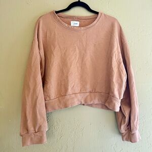 Cropped Pull Over Sweatshirt